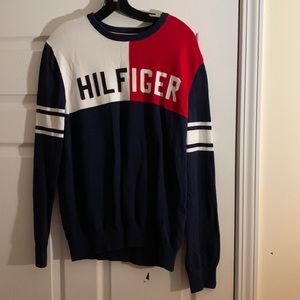 Tommy Hilfiger logo sweater mens size L